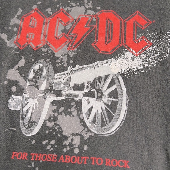 Vintage ACDC cutoff shirt - Picture 4 of 9